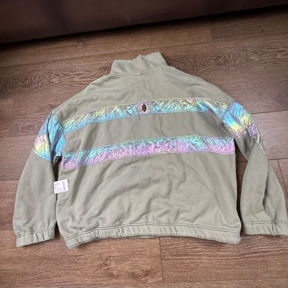FP Movement by Free People Away We Go Half-Zip Olive NWTS Oversized Iridescent - Picture 4 of 16